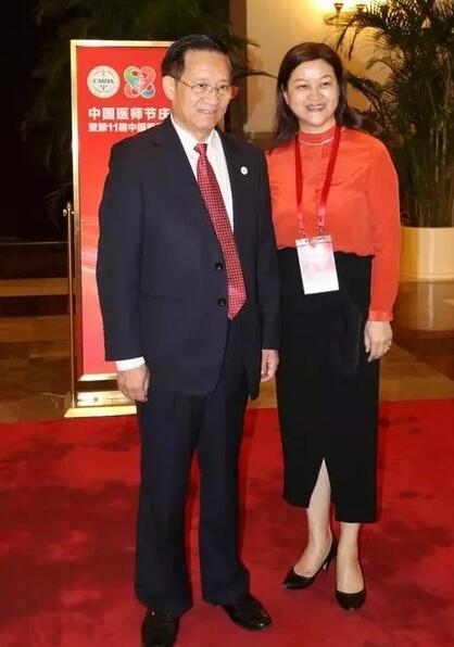 6686在线登录官网入口-6686(中国)集团潘美华医生作为福建省医师代表受邀赴京参加首届“中国医师节”庆祝大会1.jpg