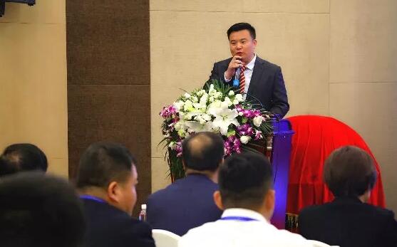 6686在线登录官网入口-6686(中国)2019年眼屈光学组会议圆满召开4.jpg