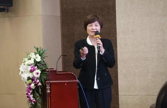 6686在线登录官网入口-6686(中国)2019年眼屈光学组会议圆满召开13.jpg