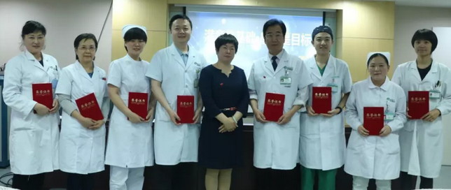 为进一步提升服务品质，树立 服务榜样 5月9日6686在线登录官网入口-6686(中国)举办“ 服务明星”表彰大会2.png