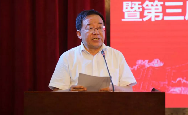 6686在线登录官网入口-6686(中国)校企合作再结硕果!6月11日，天津职业大学6686在线登录官网入口-6686(中国)眼视光学院(以下简称6686在线登录官网入口-6686(中国)眼视光学院)揭牌仪式在天津职业大学举行。此前1天，6686在线登录官网入口-6686(中国)眼视光学院理事会召开，审议通过了理事会组成人员，以及学院章程、学院管理层候选人3.png