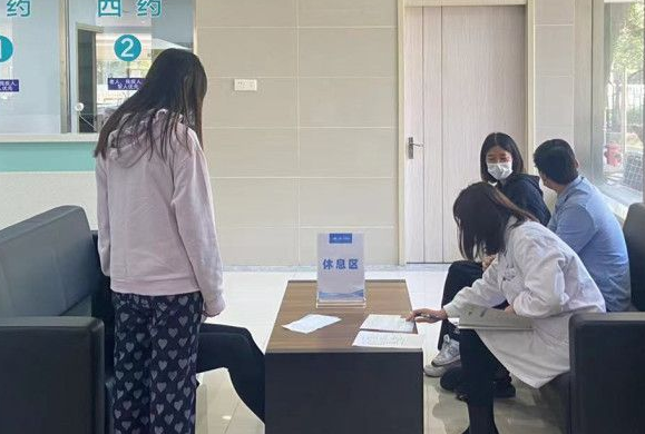 无锡6686在线登录官网入口-6686(中国)近视手术2.png 无锡6686在线登录官网入口-6686(中国)近视手术2.png