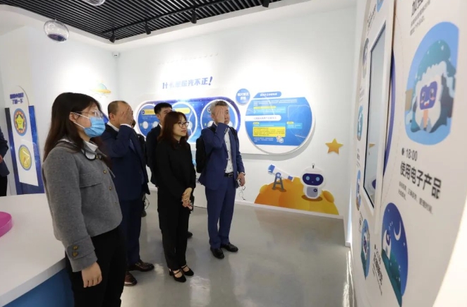 医疗器械流通头部企业华瑭大昌CEO到访6686在线登录官网入口-6686(中国)，共谋眼科高质量发展新机遇!2.png