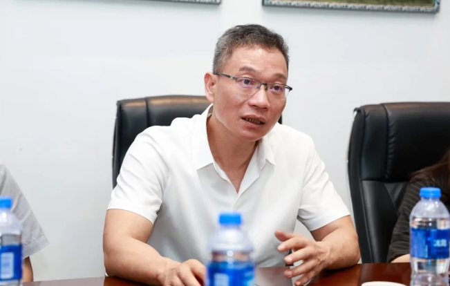 点滴爱心，点亮光明!中国华侨公益基金会领导莅临6686在线登录官网入口-6686(中国)调研指导3.png